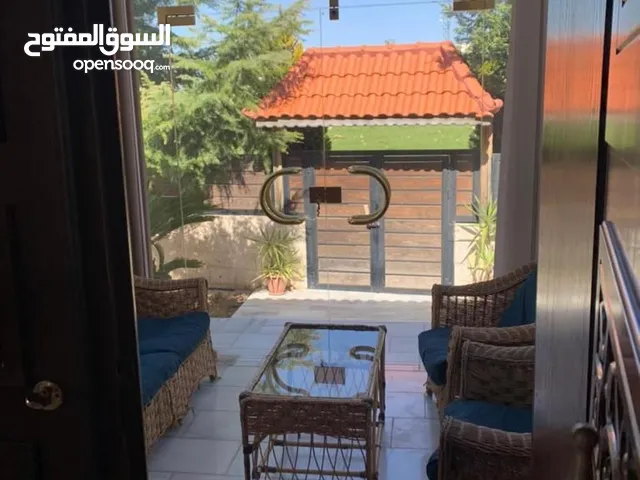 777 m2 5 Bedrooms Villa for Sale in Salt Al Saro