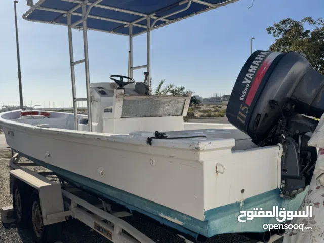 للبيع قارب نزهه