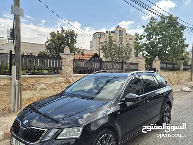 سكودا اوكتافيا 2019 ترخيص 2019 مطور 2000 ديزل  عداد قليل 11000