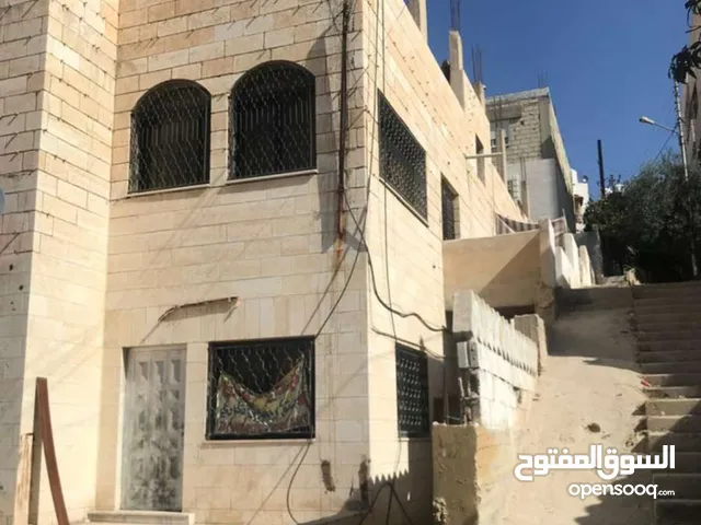 160 m2 3 Bedrooms Apartments for Rent in Zarqa Jabal Tareq