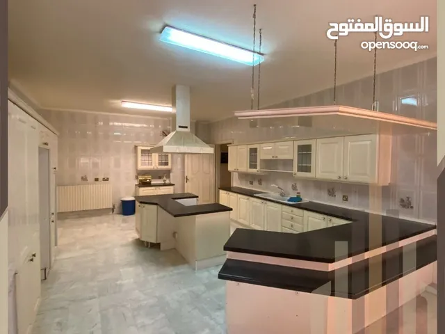 400m2 3 Bedrooms Villa for Rent in Amman 4th Circle