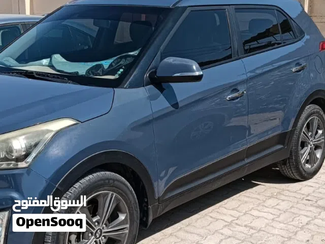 2017 هيونداي كريتا Standard