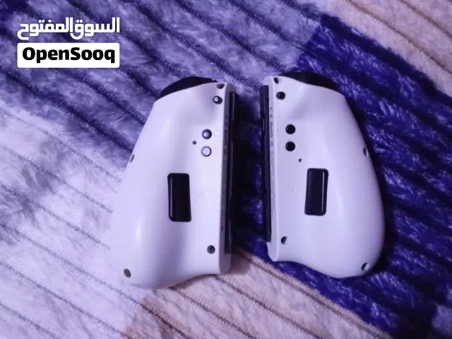 سويتش مستعمل LCD مهكر نضامين
