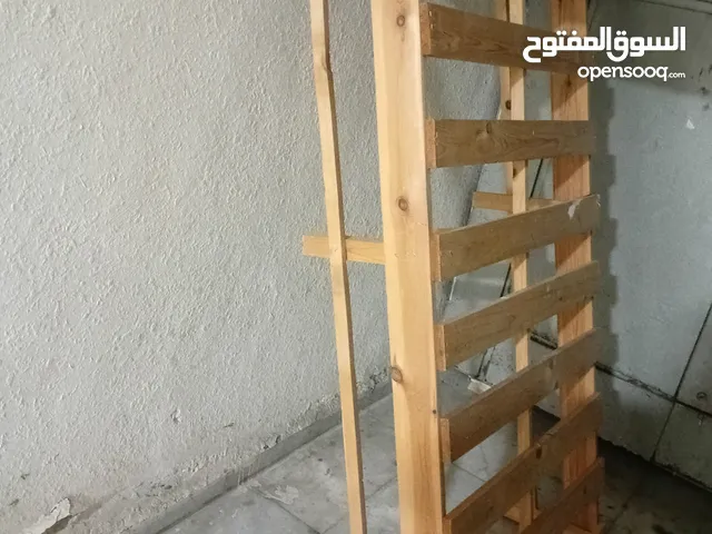 بوكس تخت او االي بتسموه بحالة الجديد تفصيل ثقيل