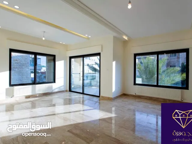 شقة طابق اول فخمه ومميزة جديدة لم تسكن للبيع في اجمل مناطق ام السماق الجنوبي قرب شارع عبدالله غوشه