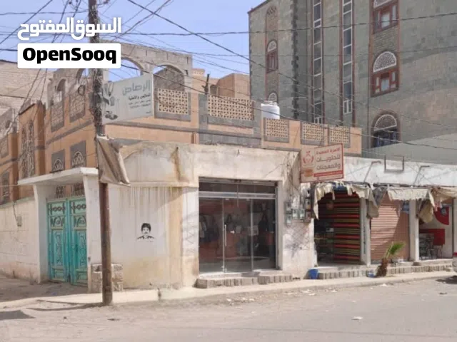 1 m2 More than 6 bedrooms Townhouse for Sale in Sana'a Western Geraf