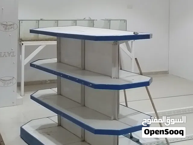 جزيرة للبيع