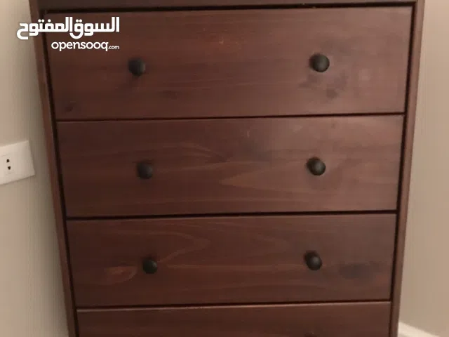 دولاب ادرج اوروبي شبه جديد