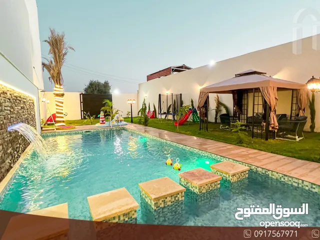 3 Bedrooms Farms for Sale in Tripoli Al-Serraj
