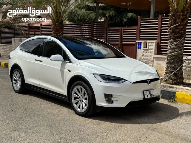 Tesla Model X 100D 2020 عداد قليل اعلى صنف بحالة الزيرو