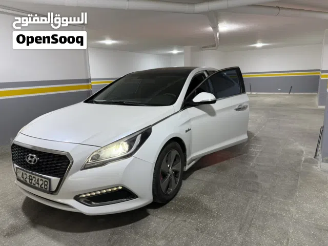 2017 هيونداي سوناتا Limited