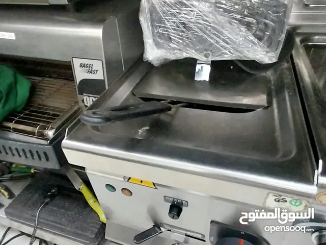 Stainless Steel Heavy Duty Table Top Gas Operated 1 Tank Fryer OF-6UFRG08