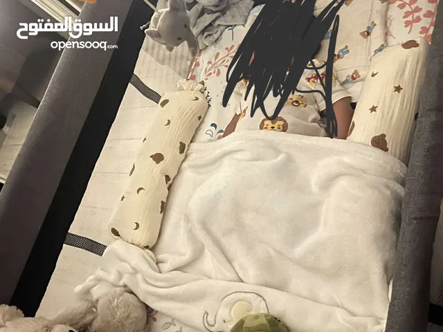 4 in 1 co sleeper and travel cot with changing station.