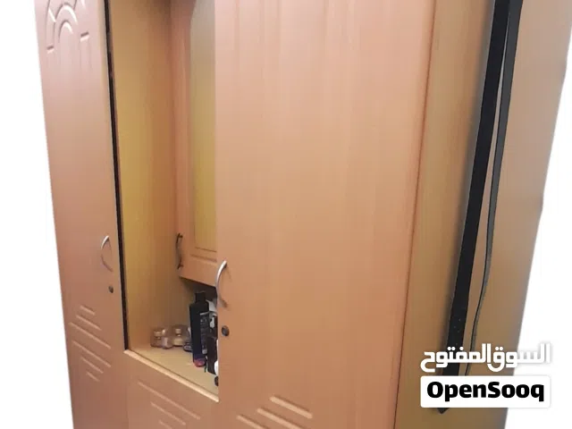 Wardrobe with 4 doors