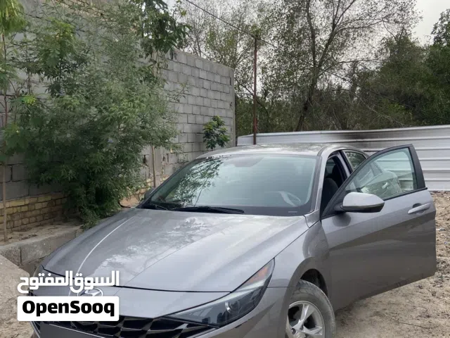 2022 هيونداي النترا SE