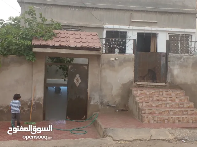 300 m2 More than 6 bedrooms Townhouse for Sale in Zarqa Iskan Talal - Rusaifeh