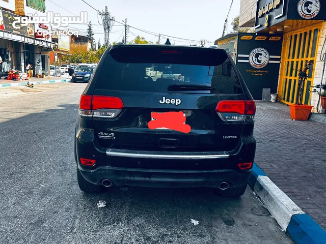 جيب جراند شيروكي 2016