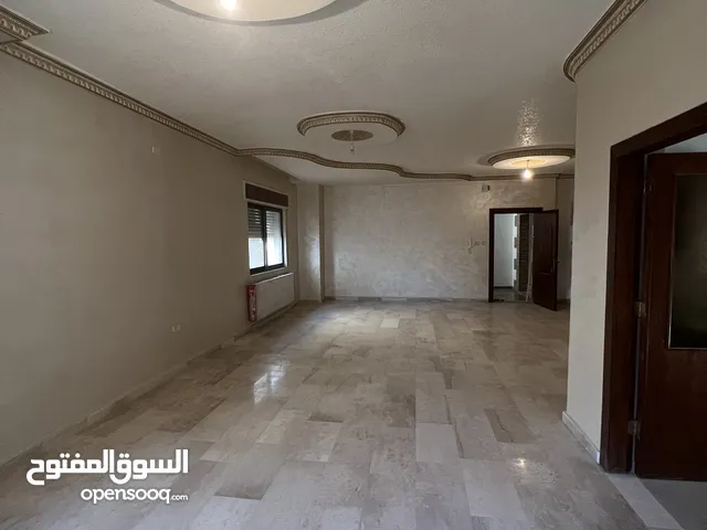 305m2 4 Bedrooms Apartments for Sale in Amman Um El Summaq
