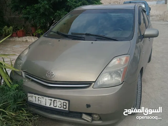 Used Toyota Prius in Zarqa