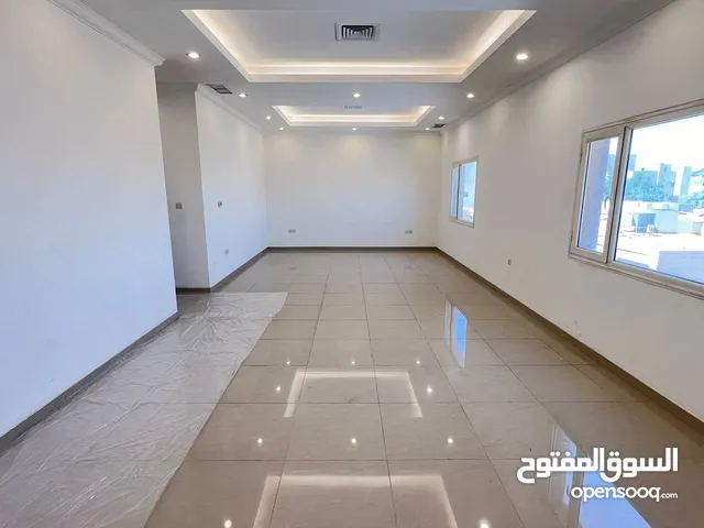 1 m2 4 Bedrooms Apartments for Rent in Hawally Salwa