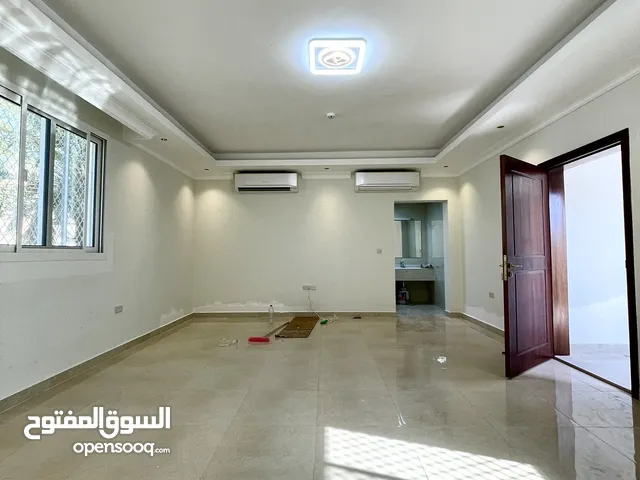1700 ft 2 Bedrooms Apartments for Rent in Abu Dhabi Al Shamkhah