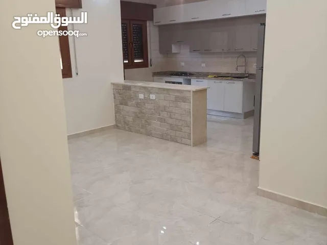 200 m2 3 Bedrooms Apartments for Rent in Tripoli Al-Sidra