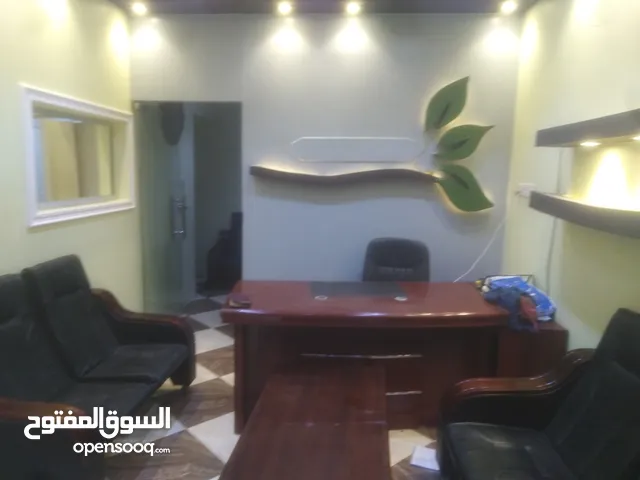 محلات مكاتب  للإيجار في عدن المنصورة شارع كالتكس