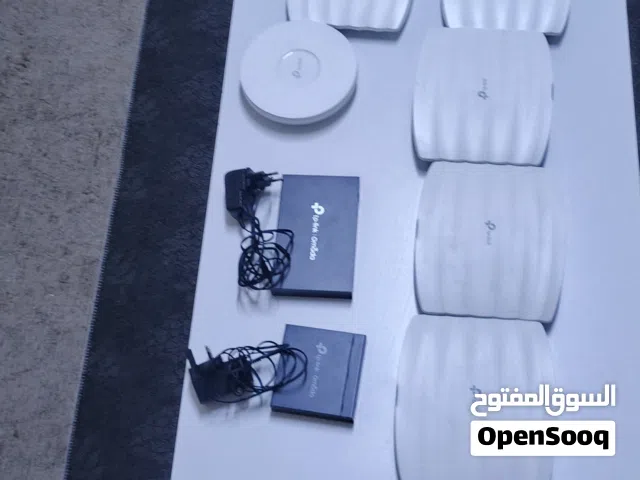 موزعات شبكات واي فاي وشاشات استعمال مرة للبيع بسعر حرق