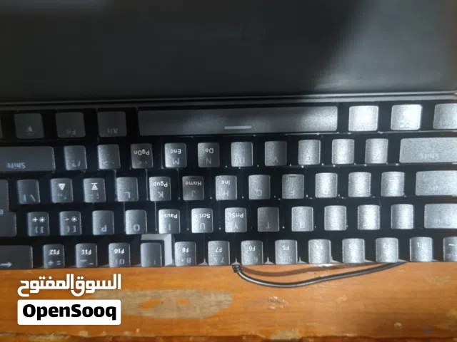 كيبورد ماركة عالمية ريد سويج شغال لبيع