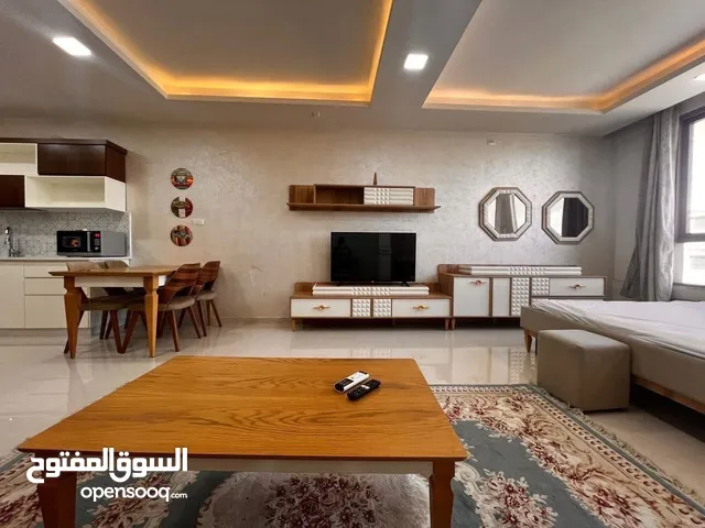 استوديو مفروش للايجار في المصيون قرب دوار المجلس التشريعي