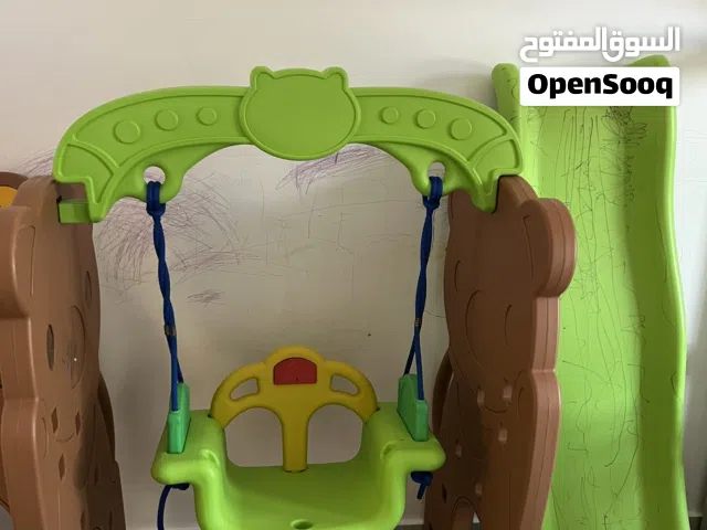 للبيع مرجاحة بلاستيك مع زحلاقيه للأطفال