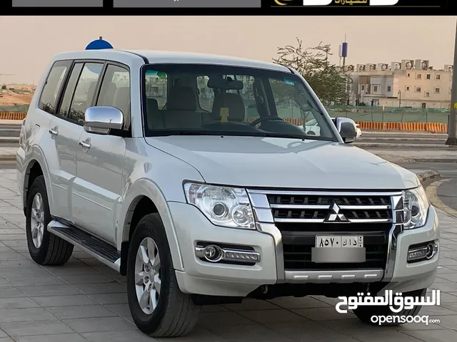 2017, ميتسوبيشي, باجيرو, GLS