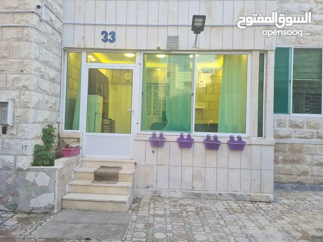 80 m2 3 Bedrooms Apartments for Rent in Amman Jabal Al Hussain