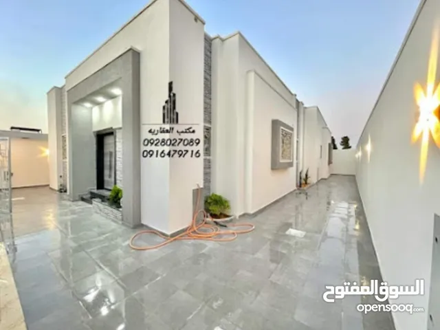 200 m2 4 Bedrooms Villa for Sale in Tripoli Al-Serraj