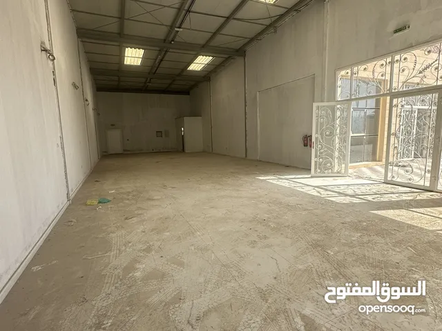 للايجار مجمع شبرات في الصناعية الجديدة ضمن موقع حييوي ومميز جداً