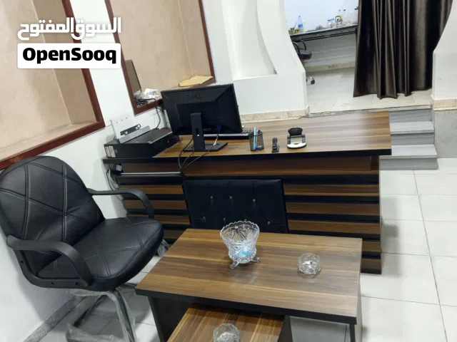 اثاث مكتب مستعمل للبيع بحاله الوكاله