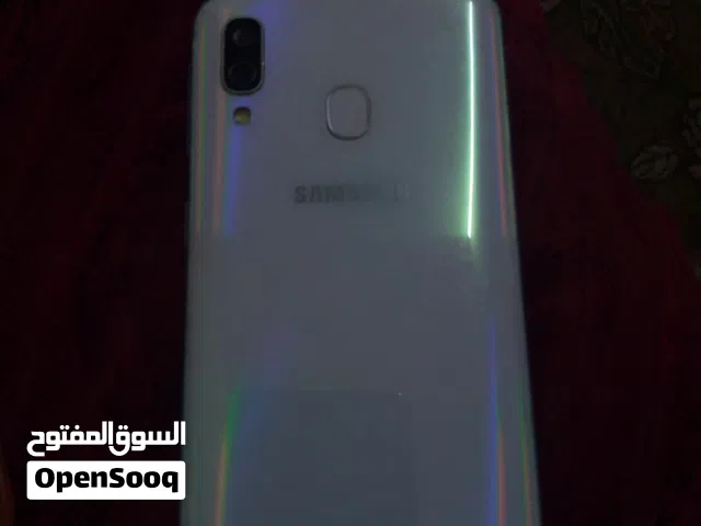 Samsung Galaxy A40 64 GB in Amman