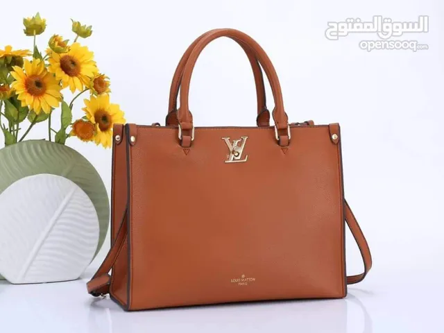Louis Vuitton Shoulder Bags for sale  in Dubai