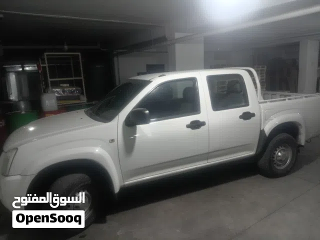 2012 Isuzu D-Max LS