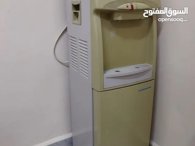 كولر ماء جيد جدا مروحه تعمل بشكل جيد سلندر غاز صغير