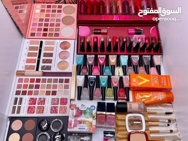 مطلوب مستثمر لصناعة براند عماني لمستحضرات التجميل