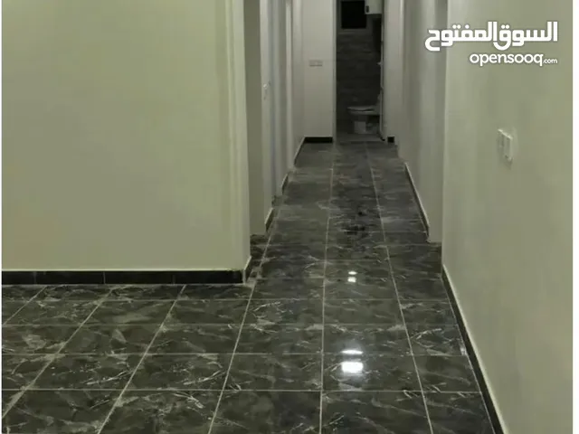 0 m2 5 Bedrooms Apartments for Rent in Al Jubail Al jubail al balad