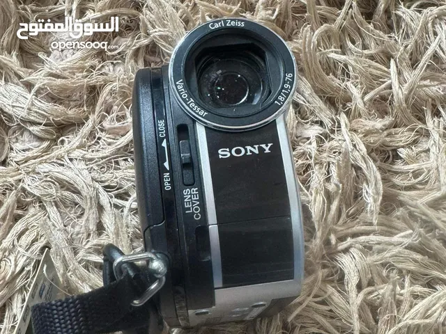 كاميرة سوني شبه جديدة
