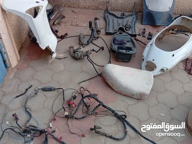 قطع غيار كاملة موطو بيادجو 150 كاملة بإذن الله