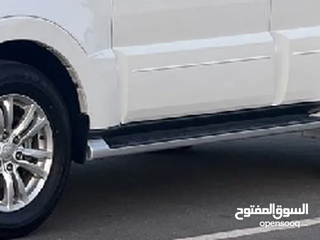 للبيع رنجات باجيرو اربع حبات