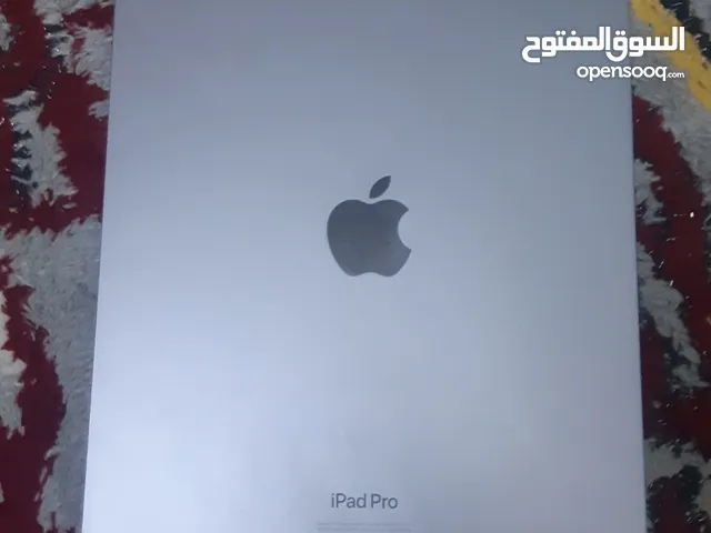 ايباد 11 برو مثل مموضح بصورة