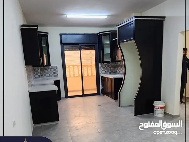 153m2 3 Bedrooms Apartments for Sale in Ramallah and Al-Bireh Beitunia