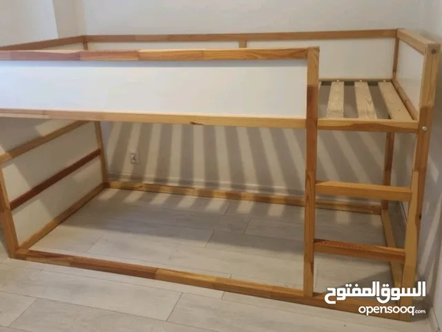 سرير ايكيا مميز جدا فقط