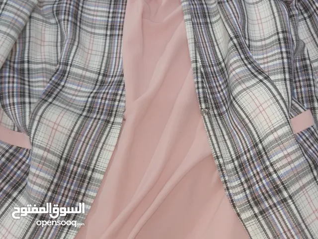 سترة مع يلك للبيع