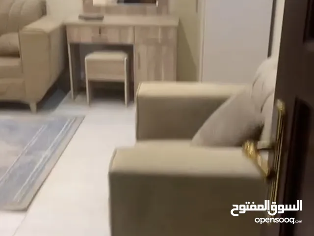 30 m2 Studio Apartments for Rent in Al Madinah Shuran